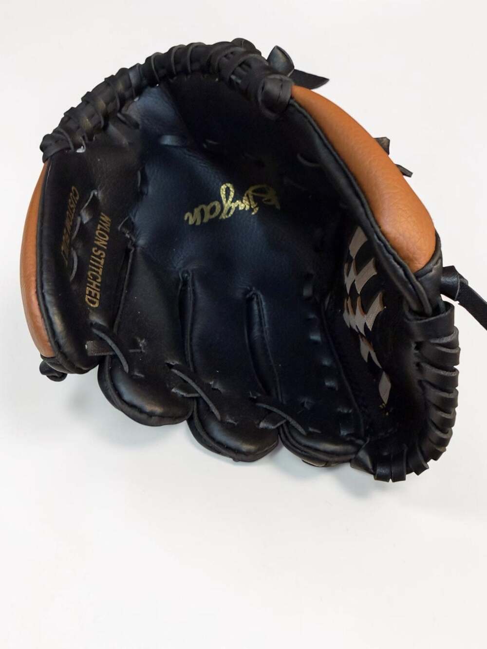 Bingan 9 1/2 Inch Custom Built Youth Baseball Glove
